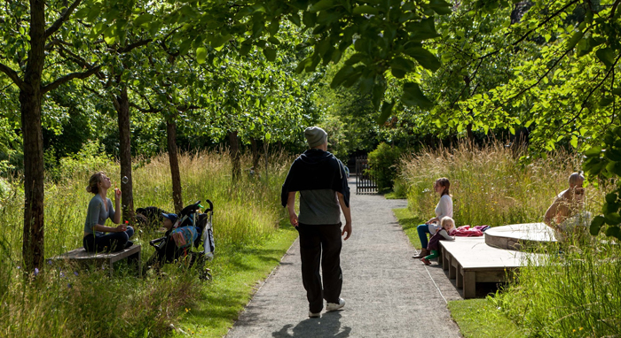Rixdorf_14-Comenius-Garten