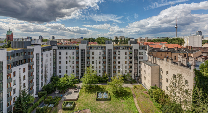 Landsberger_rooftop_view_02700