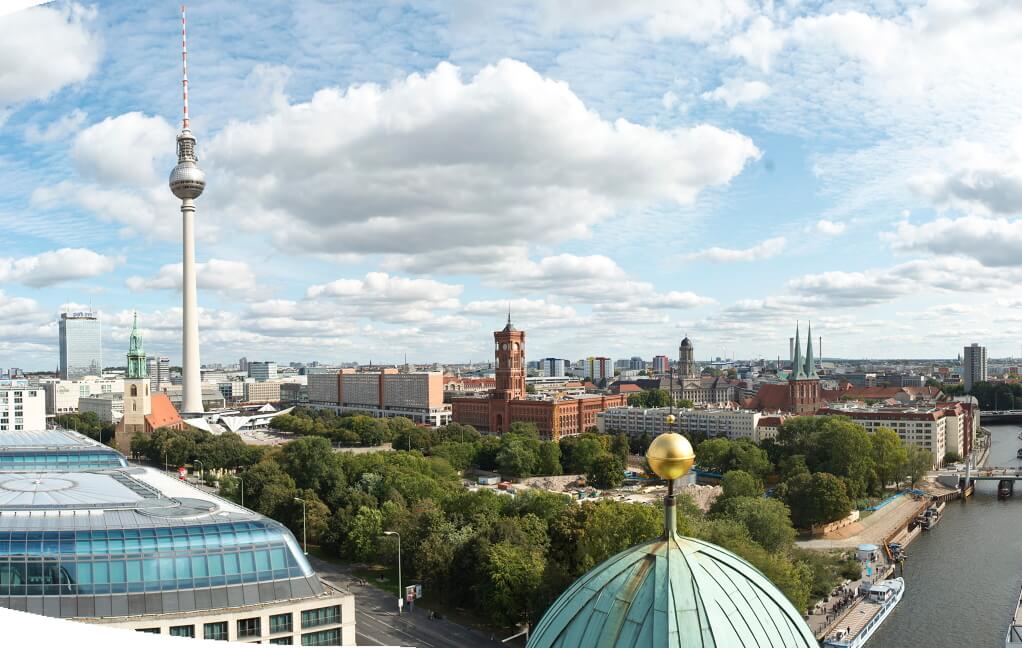 Berlin_Panorama_(8324921866)-1